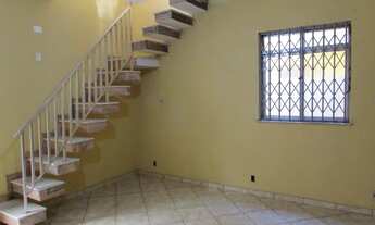 Imagem: Vendo Casa Duplex na Pavuna