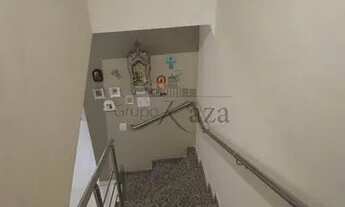 Imagem 2: Casa de condomínio para venda tem 120 metros quadrados com 2 quartos