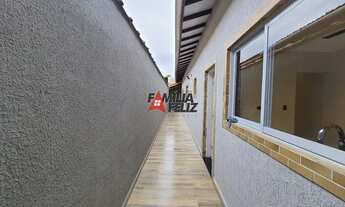 Imagem 2: Casa geminada, 02 dormitórios, para venda em Praia Grande, Caiçara, lado praia