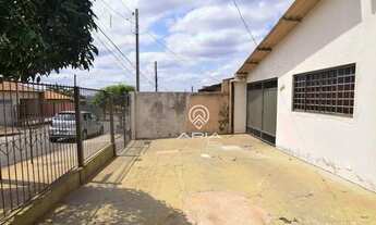 Imagem 3: Casa à venda no JD Parigot 3: com 3 dormitórios 120 m² - Conjunto Parigot de Souza 3 - L