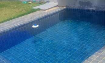 Imagem 4: Espaço com piscina