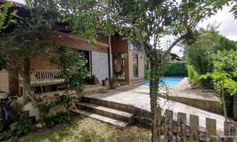 Imagem 5: Casa em condomínio com privilegiadas estrutura de lazer, incluindo banhos naturais e trilh