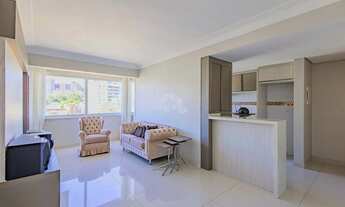 Imagem 3: Apartamento à venda, 2 Dormitórios com Suíte, Mobiliado, 2 vagas de garagem, no Higienópol