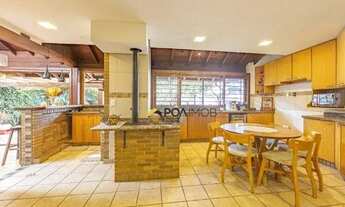 Imagem 5: Belo SOBRADO COM 04 DORMITÓRIOS E 04 VAGAS + PISCINA NO COREÇÃO DO BAIRRO CHACARA DAS PEDR