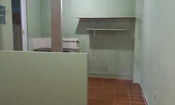 Imagem 3: Apat 1quarto sala cozinha banheiro, 2 lance de escada para casal se. Animal e crianças