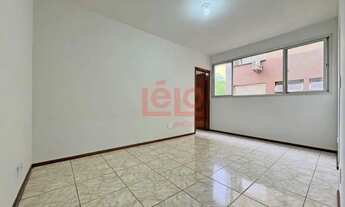 Imagem 2: Apartamento 01 quarto - Sacada no quarto - Próximo ao Estádio Willie Davids