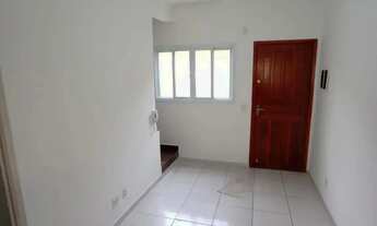 Imagem 3: Casa sobrado em condomínio fechado,dois dormitórios,uma vaga , excelente localização Aviaç