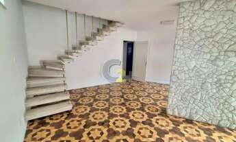 Imagem 3: Sobrado comercial para locação na Sumaré com 2 quartos, sendo 1 suíte e 3 vagas