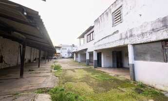 Imagem 7: Terreno para locação com estrutura completa para estacionamento, moradia e poço artesiano