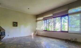 Imagem 3: Casa à venda no bairro Menino Deus em Porto Alegre. Com 160m² de área privativa