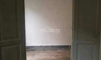 Imagem 2: Casa de Vila : Linear / Residencial / Catete