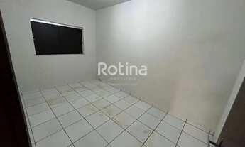 Imagem 7: Casa Comercial para alugar, 3 quartos, Santa Mônica - Uberlândia/MG - Rotina Imobiliária