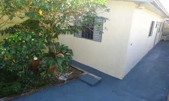 Imagem 2: Casa Pq Avenida Casa com 2 dormitórios