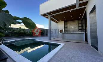 Imagem: Casa térrea no Condomínio Residencial