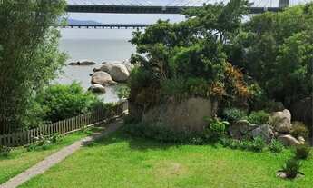 Imagem 2: Casa fantástica de frente para a lagoa e para a Ponte Anita Garibaldi