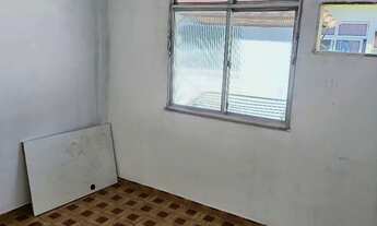 Imagem 2: Aluga-se apartamento de 2 quartos, na Penha Circular, condomínio Regina