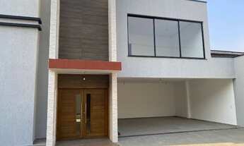 Imagem 2: Sobrado para venda tem 337 metros quadrados com 3 quartos em Vila Oliveira - Mogi das Cruz