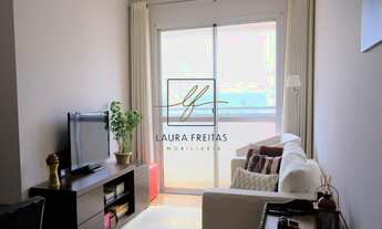 Imagem: Charmoso apto 55 m², sacada. Living para