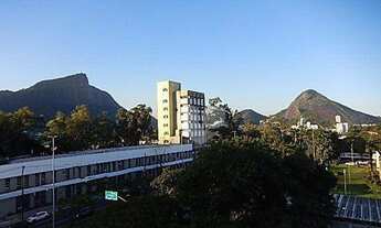 Imagem 5: Apartamento com 3 Quartos à venda, 102 m² por R$ 1.150.000 - Leblon - Rio de Janeiro/RJ