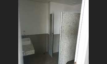 Imagem 7: Sala com 211 metros quadrados