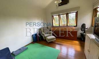 Imagem 5: Casa de condomínio para venda tem 584 metros quadrados com 4 quartos