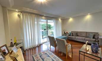 Imagem 2: Apartamento em Moema, 4 dormitórios sendo 2 suítes - 4 vagas de garagem, 142m2!