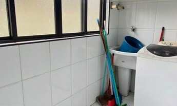 Imagem 2: Apartamento para venda possui 84 metros quadrados com 2 quartos em Guilhermina - Praia Gra