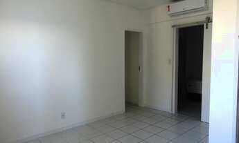 Imagem 3: Apartamento Vista Mar para venda possui 100 m2 com 3 quartos revertidos em Vitória - Salva