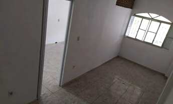 Imagem 3: Aluga-se casa excelente no coração do Valqueire