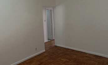 Imagem 7: Apartamento para aluguel possui 70 metros quadrados com 2 quartos em Icaraí - Niterói - RJ