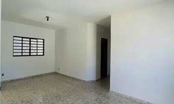 Imagem 6: Casa para aluguel tem 280 metros quadrados com 3 quartos em Alvorada - Anápolis - GO