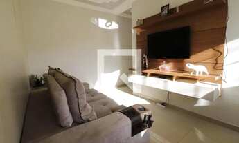 Imagem 3: Apartamento para Aluguel - Santa Mônica, 2 Quartos, 60 m2