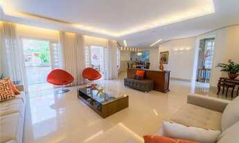 Imagem 1: Casa toda reformada com 4 suítes na QL 15 do Lago Norte