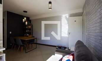 Imagem 4: Apartamento para Aluguel - Granja Viana, 2 Quartos, 47 m2