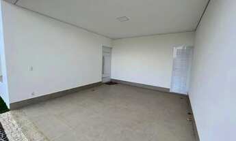 Imagem 2: Casa de condomínio para venda tem 134 metros quadrados com 3 quartos