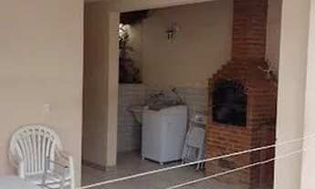 Imagem 7: Linda, 4 suítes, todas com closet planejado, área gourmet e piscina