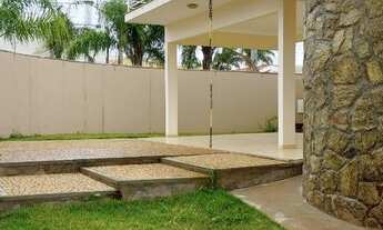 Imagem 2: Alugo Sobrado com 3 suites e quintal no Bairro Parque das Esmeraldas