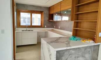 Imagem 5: Casa a venda no condomínio Blue Garden, oportunidade, finíssimo acabamento 4 quartos, pisc