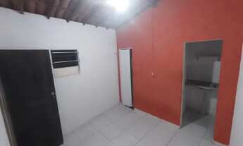 Imagem 4: Kitnet em Ponta Negra (água, luz e wifi incluso