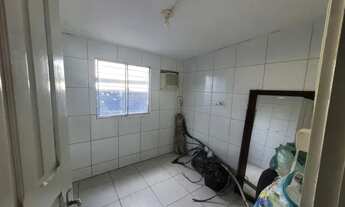 Imagem 6: Casa para Venda em Recife, Engenho do Meio, 6 dormitórios, 1 suíte, 2 banheiros, 2 vagas