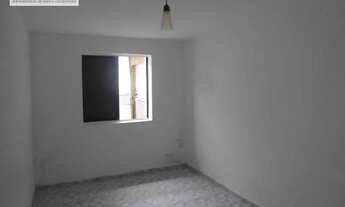 Imagem 6: 01 dormitório, vaga para 03 carros e quintal. Próximo à estação Jardim São Paulo - Ayrton