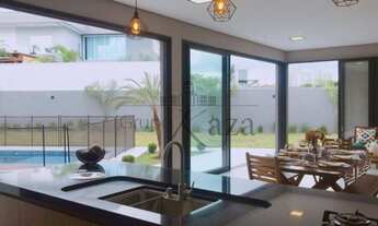 Imagem 5: Casa de condomínio para venda com 374 metros quadrados com 4 quartos