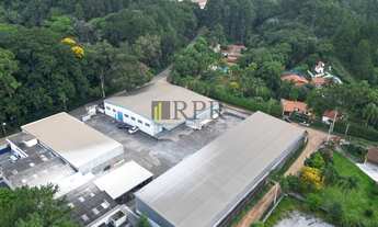 Imagem 2: Galpão Industrial com 3.800m² próximo à Rodovia Maximo Zambotto, em Campo Limpo: espaço e