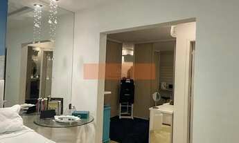 Imagem 3: LIVE VENDE - Casa Linear, com total segurança, 4 quartos (sendo 3 com suíte e closet) e 1