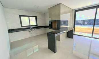 Imagem 7: Sobrado no Belvedere I - 287m² de área construída e piscina com 20m²