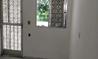 Imagem 6: Alugo kitnet Quarto com aluguel por R$350 /mês