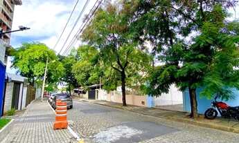 Imagem 3: Casa central na encruzilhada com 200m2 - 3 quartos+ dependência, 2 Wc, 4 vagas p/carro