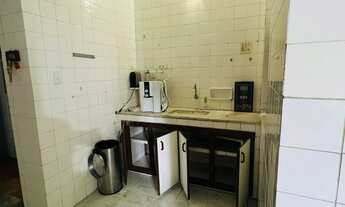 Imagem 5: Casa de condomínio para venda possui 610 metros quadrados com 3 quartos