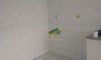 Imagem 2: Apartamento com 2 dormitórios para alugar, 70 m² por R$ 3.065,00/mês - Pantanal - Florianó