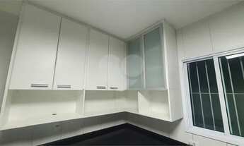 Imagem 2: São Paulo - Casa Padrão - PARQUE BRISTOL